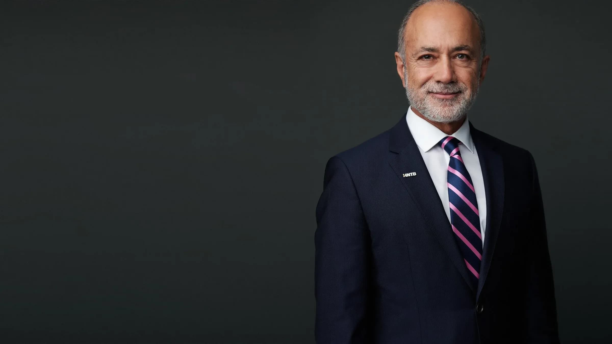 Executive headshot photography by Clearline Production